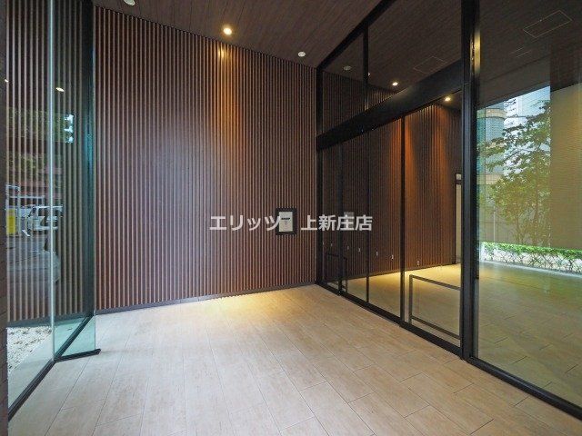 エントランス　エントランス