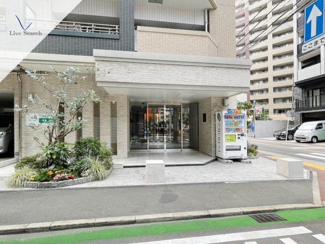 エントランス　建物の内部です