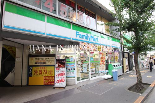 コンビニ　ファミリーマート国分寺南口駅前店（コンビニ）まで274m