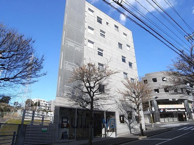 建物外観　オートロック完備