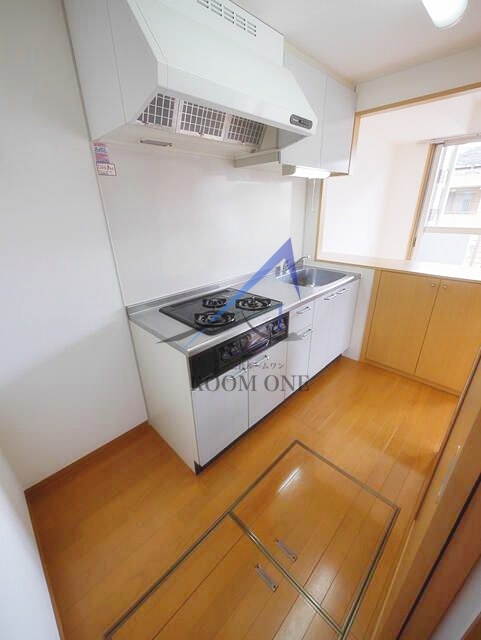 キッチン　キッチンです。