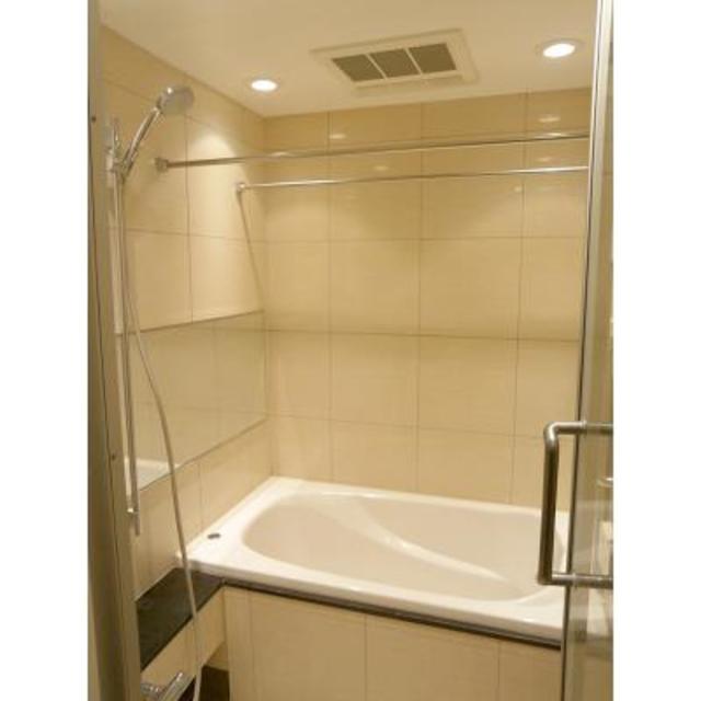 バス・シャワールーム　※写真は同タイプ住戸です。