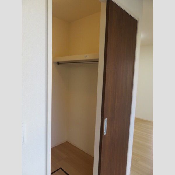 収納　ウォークインクローゼット