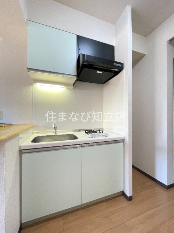 キッチン　同型別部屋写真