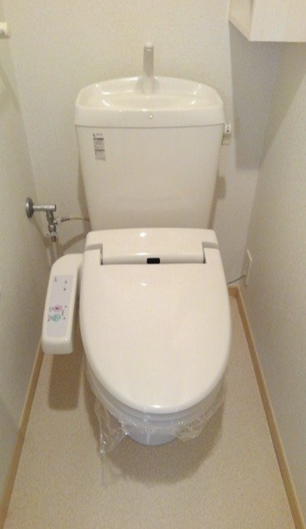 トイレ　※別部屋の参考写真です。