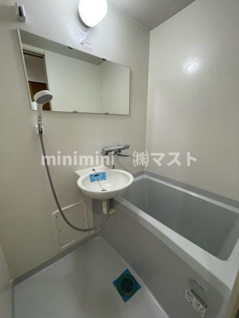 バス・シャワールーム　※建物内別間取参考写真