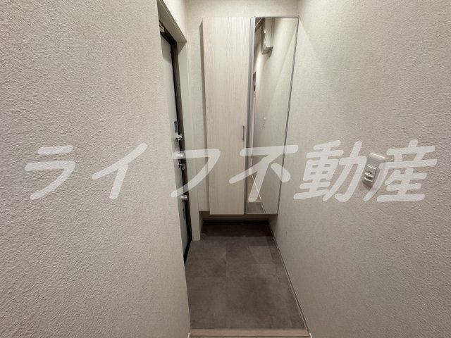 玄関　落ち着いた玄関です