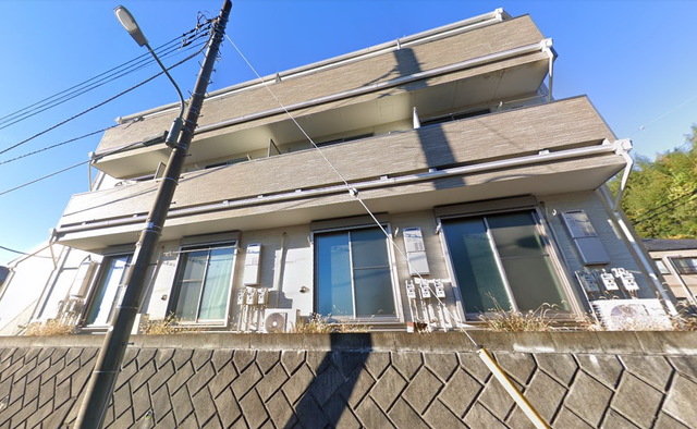建物外観　～どどーんっ～
