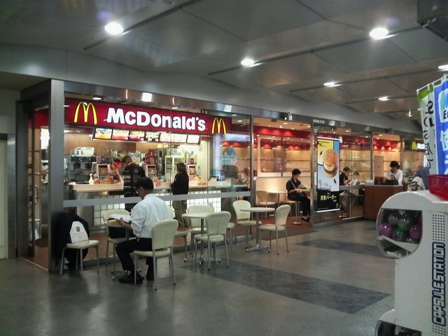 スーパー　まいばすけっと水天宮店（スーパー）まで528m