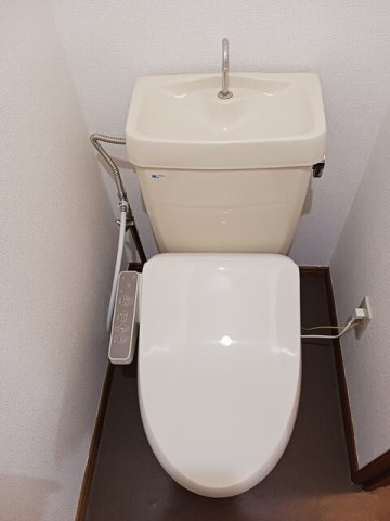 トイレ　シンプルで使いやすいトイレです