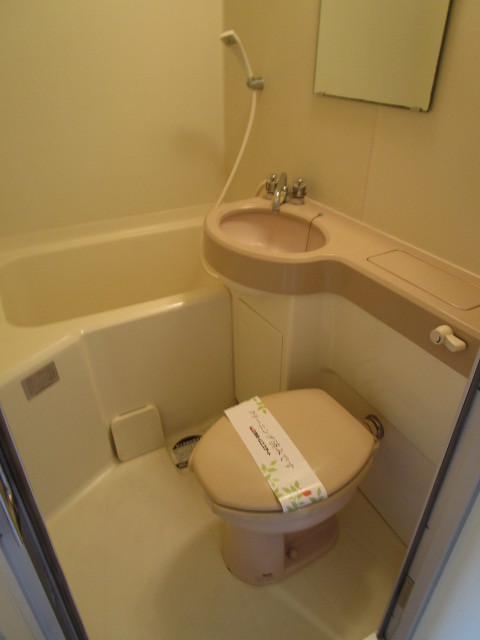 トイレ　同仕様のお部屋の写真です。