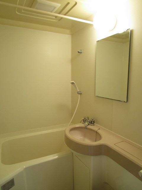 洗面設備　同仕様のお部屋の写真です。