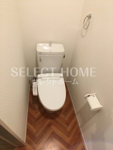 トイレ　ゆったりとした空間のトイレです