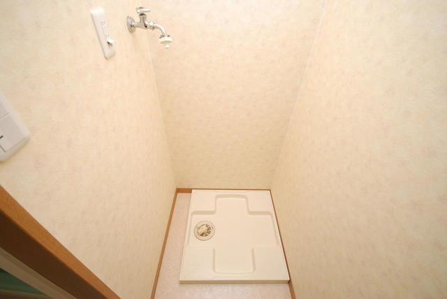 その他設備　洗濯機置場