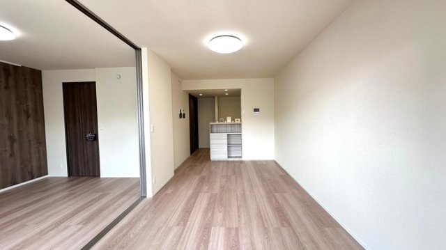 居室・リビング　※別部屋参考写真、現況優先※