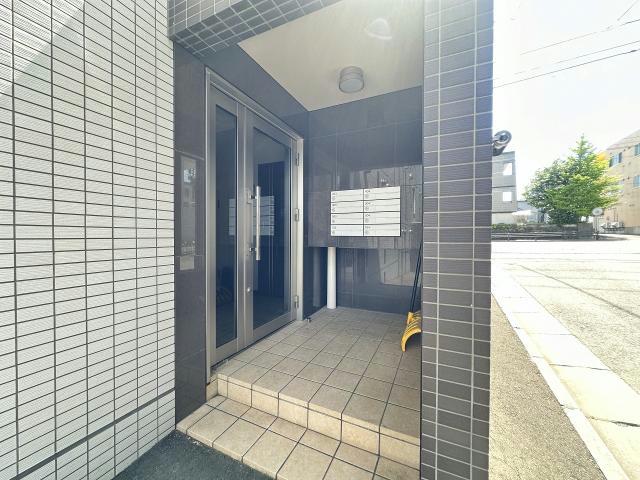 エントランス　エントランス部分