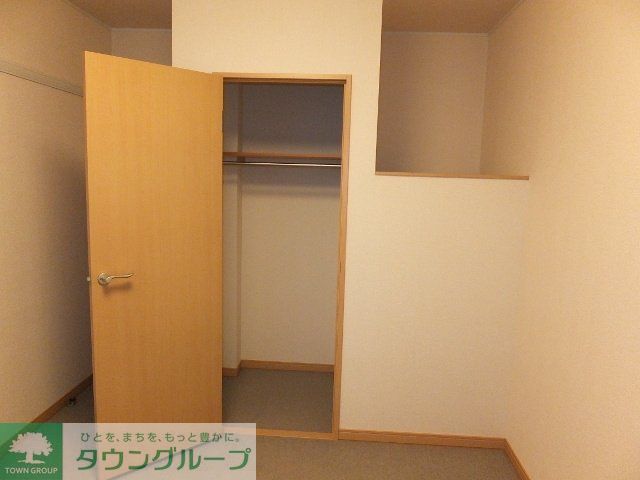 その他部屋・スペース　２F収納