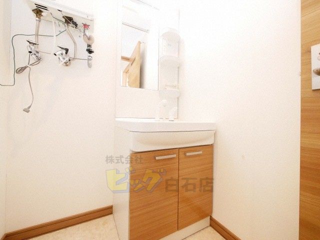 洗面設備　シャンプードレッサー完備♪