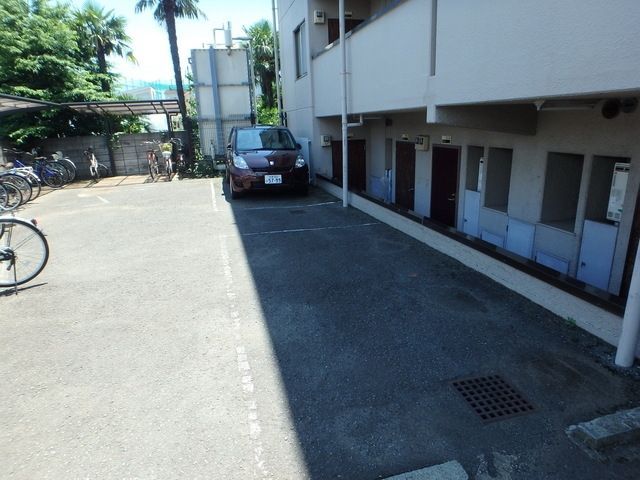 駐車場　★敷地内駐車場★