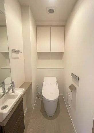 トイレ　コンパクトで使いやすいトイレです