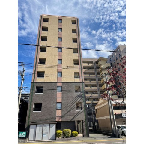 エントランス　オートロック付きで安心です★