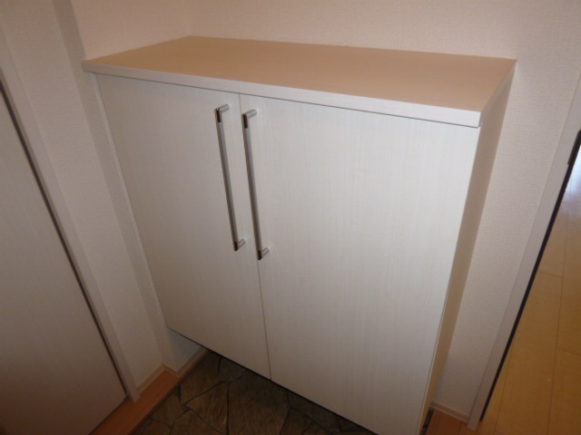 玄関　下駄箱