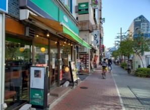 飲食店　珈琲館豊洲店（飲食店）まで92m
