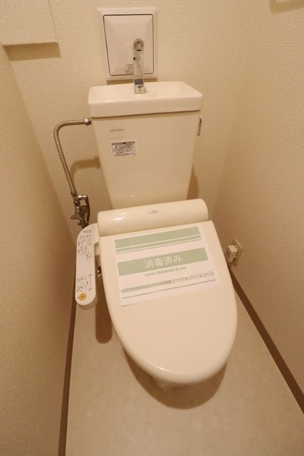 トイレ　★洗浄機付きの洋式トイレです★