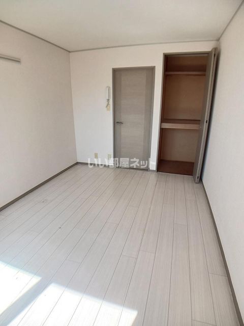 クレスト中町の内装写真