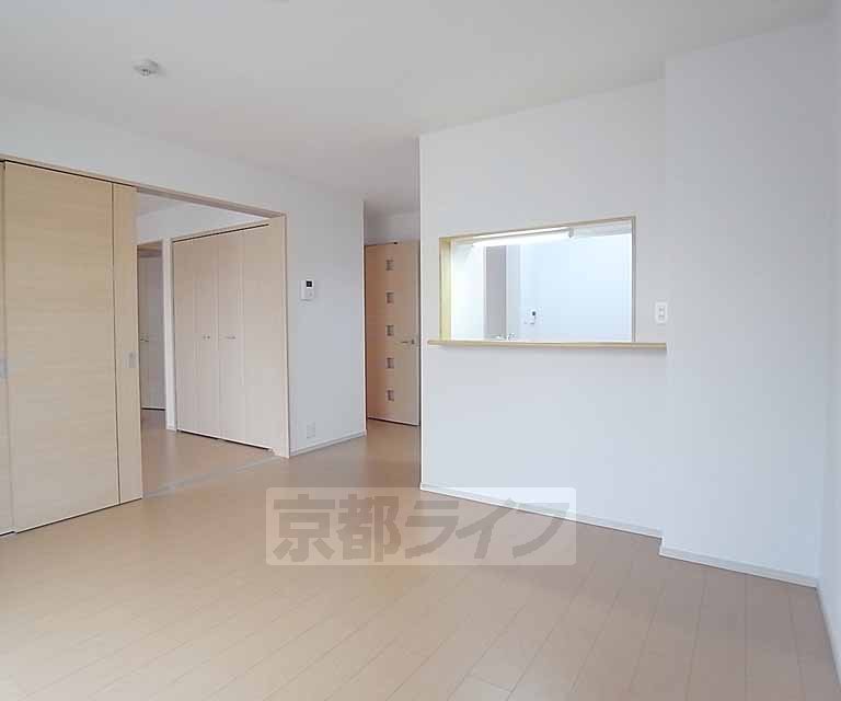 居室・リビング　広々しております
