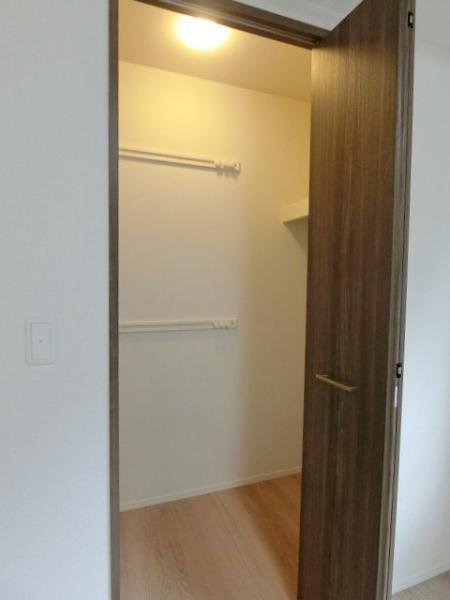 収納　写真は別のお部屋のイメージです。現状優先。