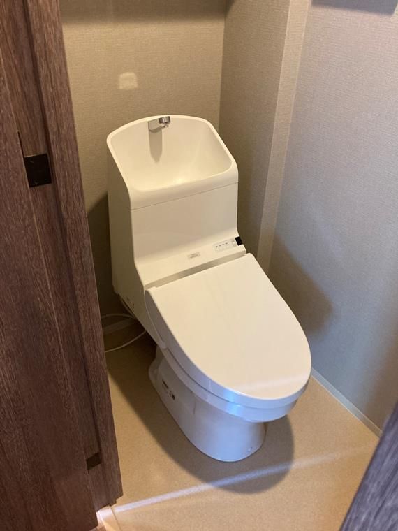トイレ　シンプルで使いやすいトイレです