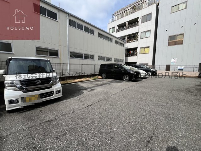 ロビー　落ち着いたロビーです