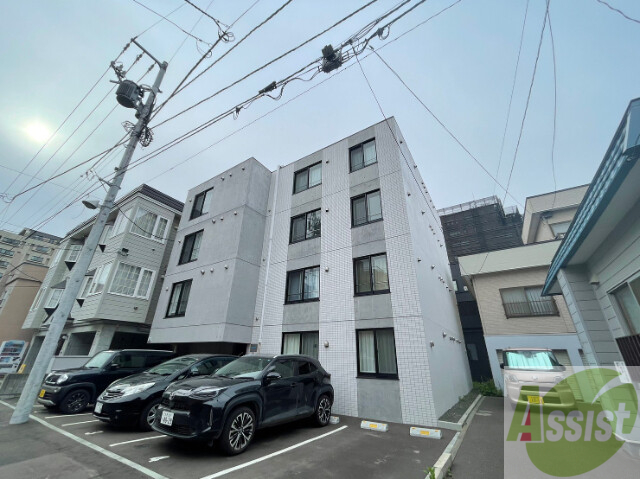 建物外観　札幌市中央区南５条西「アリアオーパス」