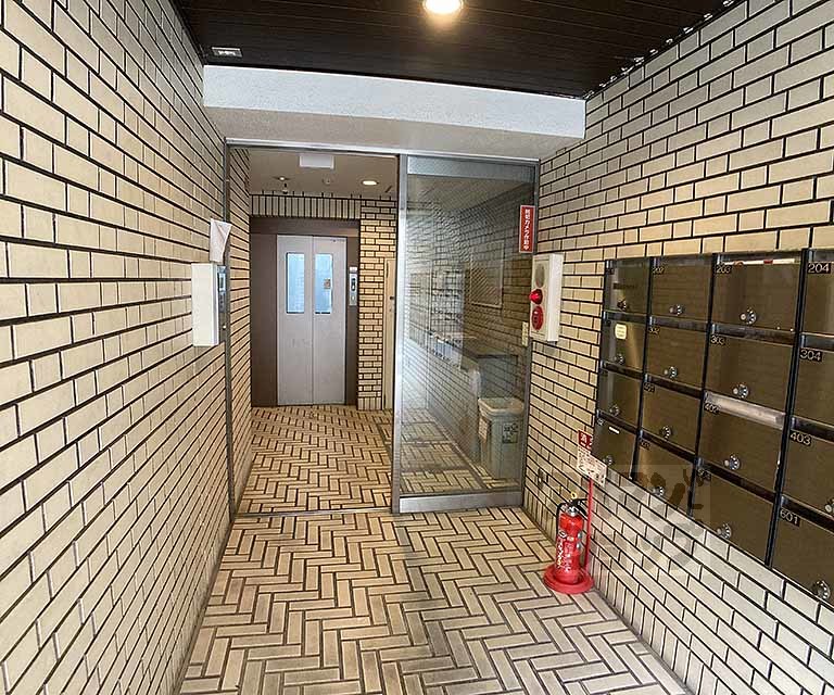 エントランス