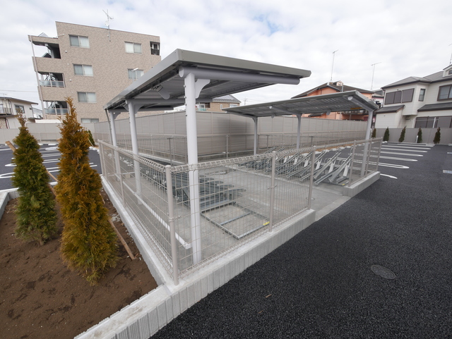 その他共有部分　★敷地内に屋根付の駐輪場がございます★