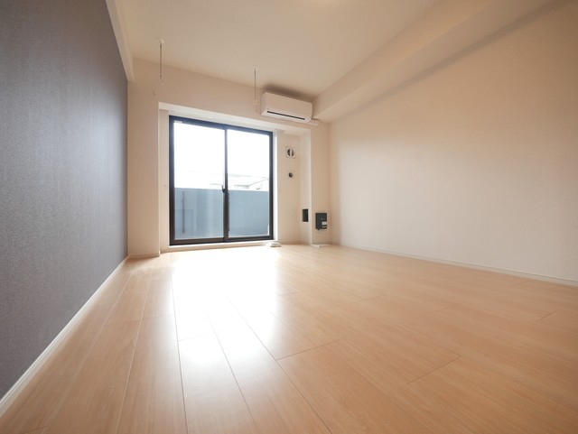 その他部屋・スペース　★明るい洋室で住み心地が良さそうですね★