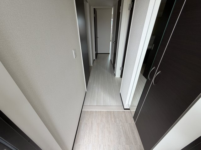 玄関　落ち着いた玄関です
