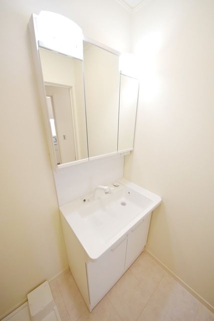 洗面設備　※別号室参考写真です