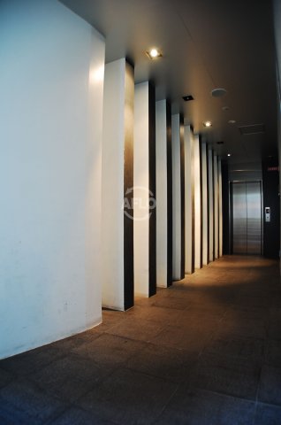 その他　COZY　エントランスアプローチ