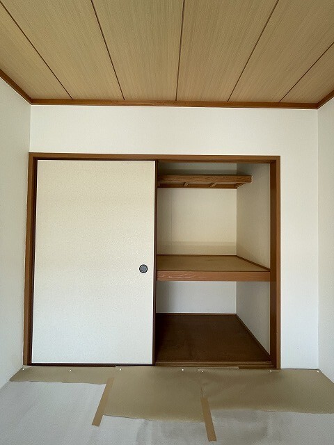 収納　※別室同じ間取りの写真。現況を優先します。
