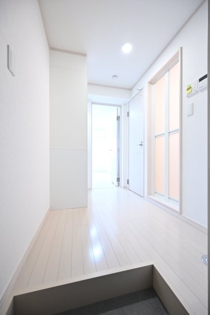 玄関　別の部屋の参考画像