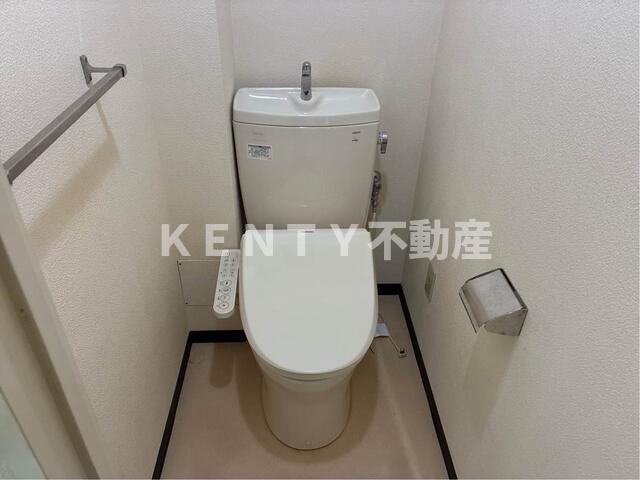 トイレ　落ち着いたトイレです