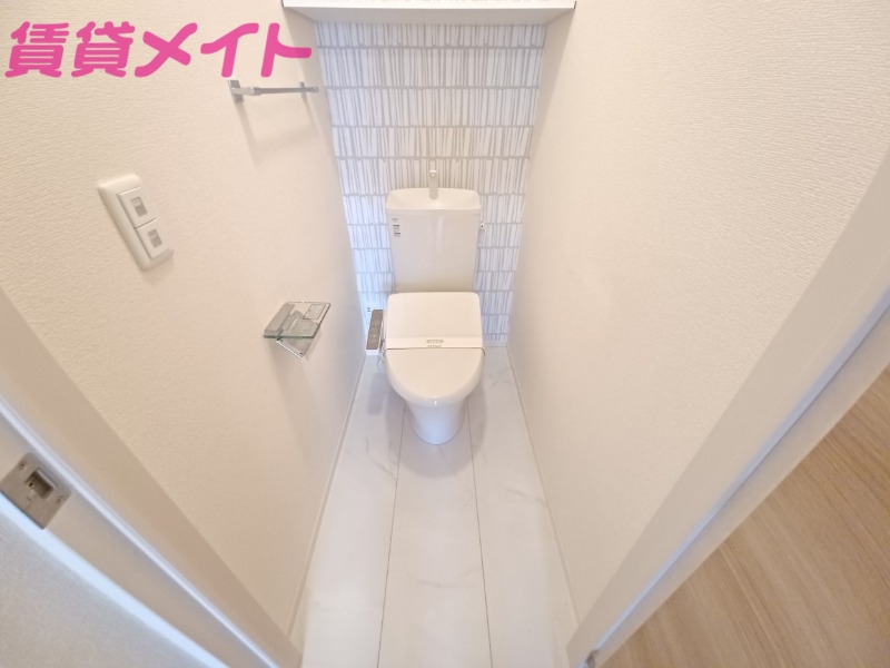 トイレ　同タイプ写真