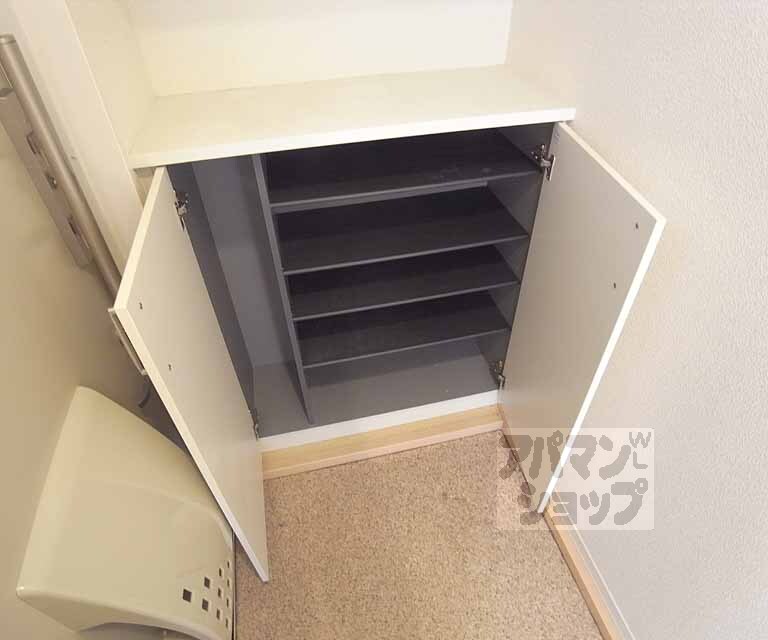 収納　上部にもＳＢあり！