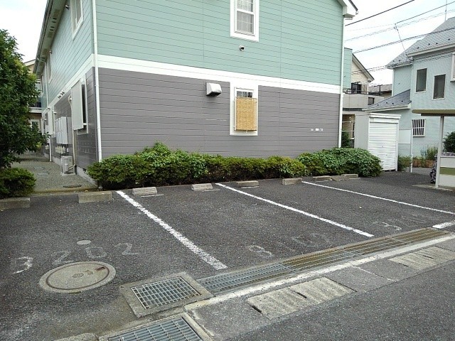その他　マックスバリュ妻田店まで550m