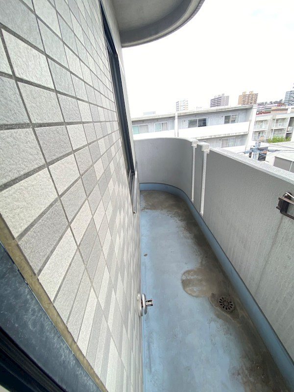地下鉄東豊線 栄町駅 徒歩4分 4階建 築29年の内装写真