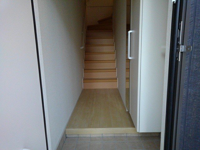 玄関　落ち着いた玄関です