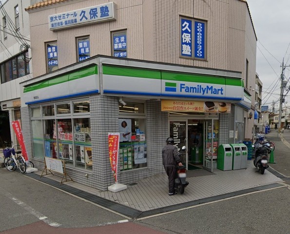 コンビニ　ファミリーマート　曽根西町（コンビニ）まで467m