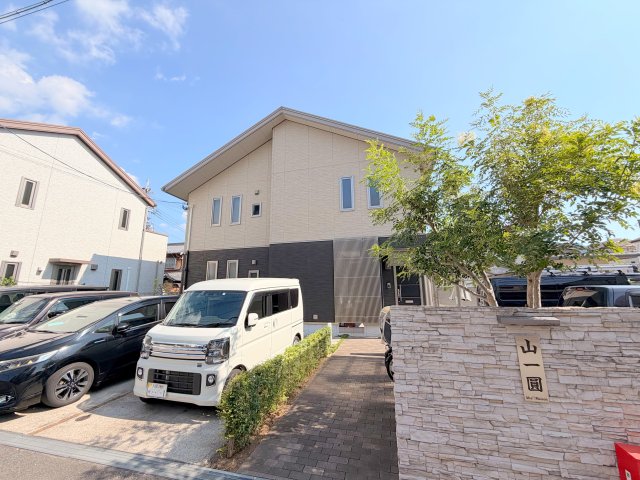 建物外観　綺麗な外観の素敵なお部屋があなたを待っています。